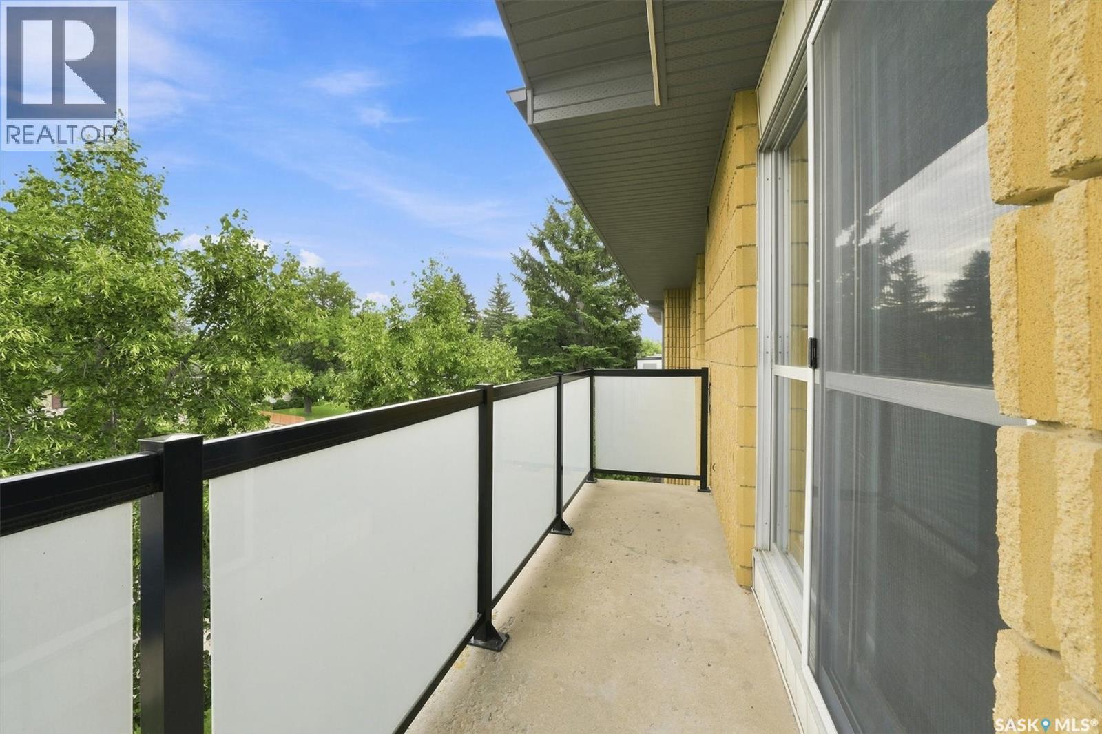23 111 St Lawrence Crescent, Saskatoon, SK - Outdoor With Exterior
