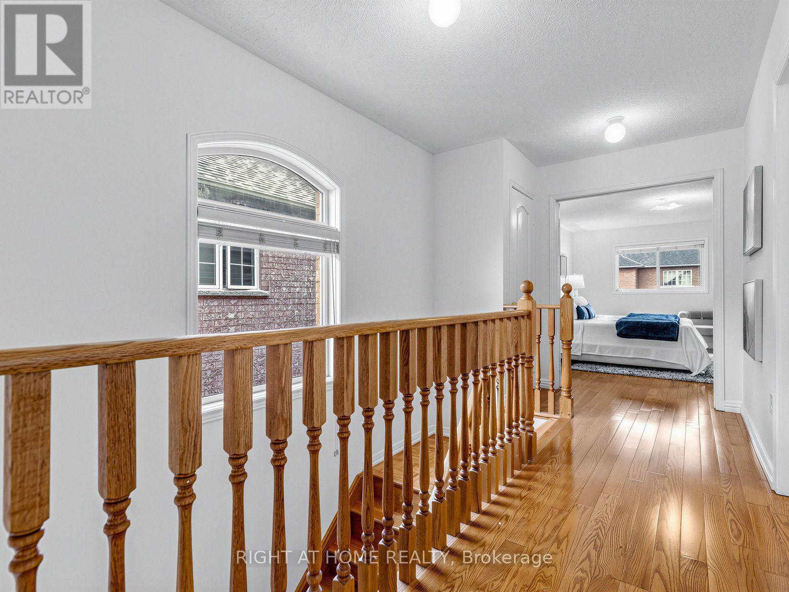 Bright Spacious 2nd floor - 81 Briarcrest Drive, Markham, ON - Indoor Photo Showing Other Room