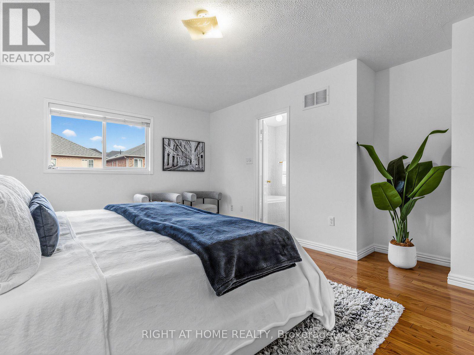 81 Briarcrest Drive, Markham, ON - Indoor Photo Showing Bedroom