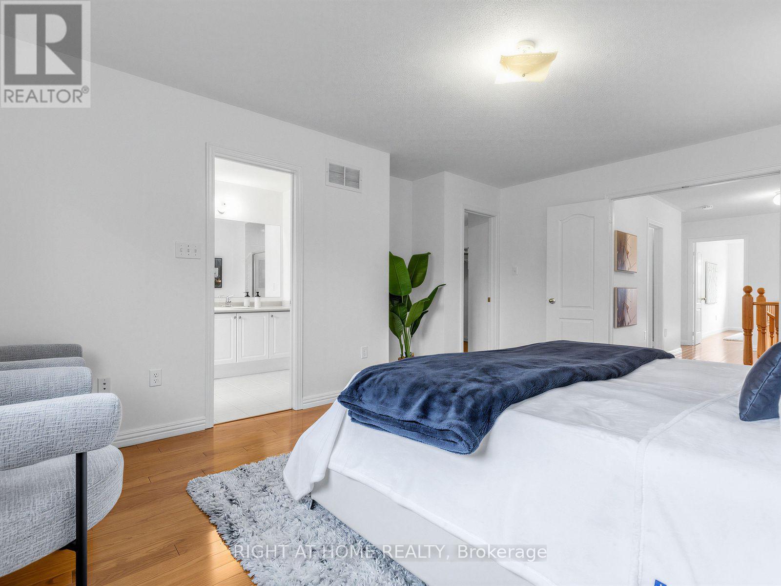 81 Briarcrest Drive, Markham, ON - Indoor Photo Showing Bedroom