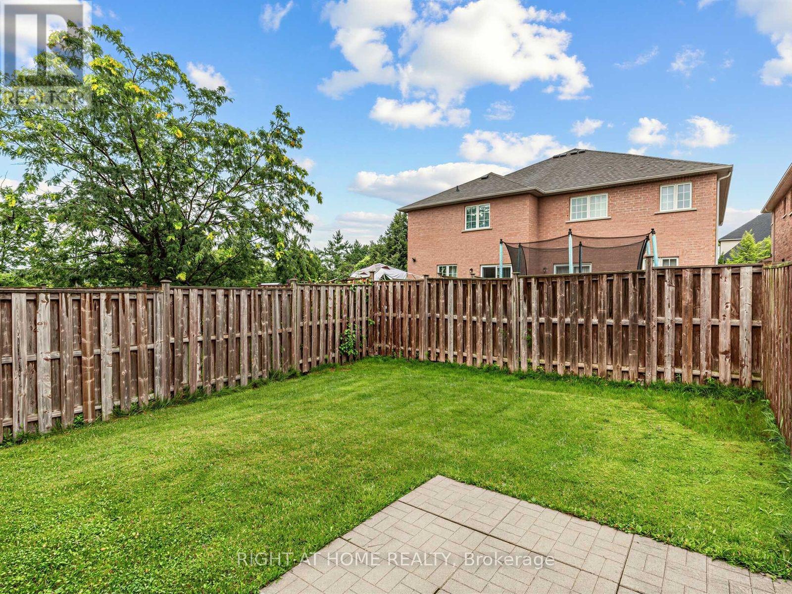 81 Briarcrest Drive, Markham, ON - Outdoor