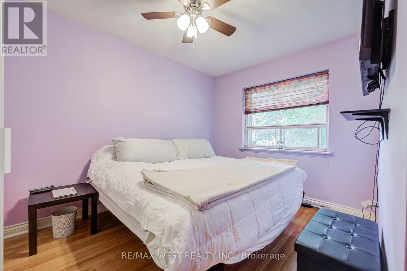 65 Ridge Point Crescent, Toronto, ON