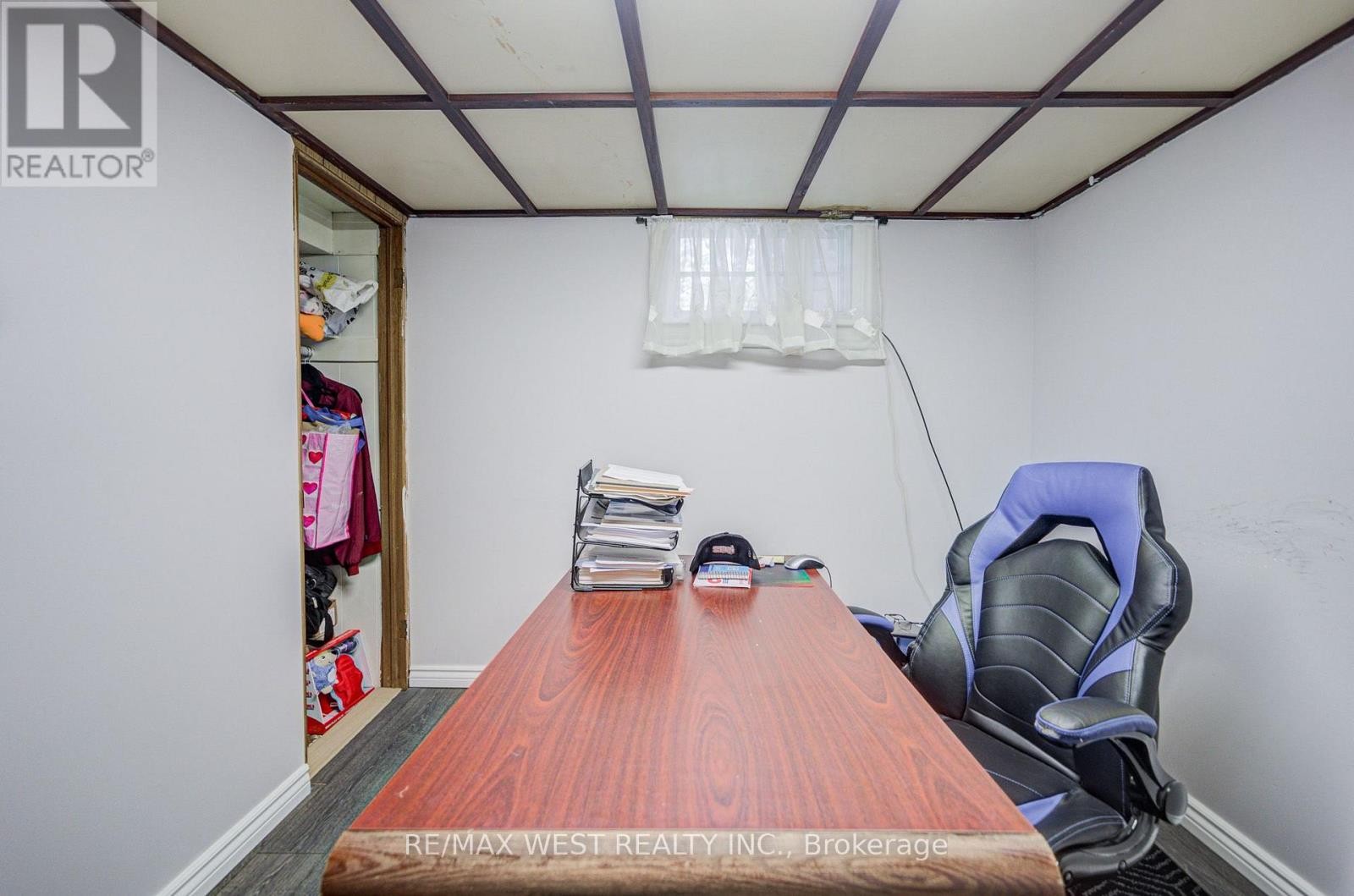 65 Ridge Point Crescent, Toronto, ON