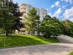 507 - 8 VILLAGE GREEN BOULEVARD Hamilton, ON L8G 5B8