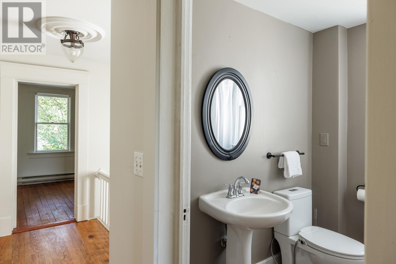 31 Craigmillar Avenue, St. John'S, NL - Indoor Photo Showing Bathroom