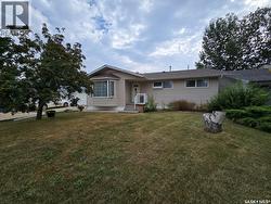 311 Eisenhower STREET Midale, SK S4H 1S0