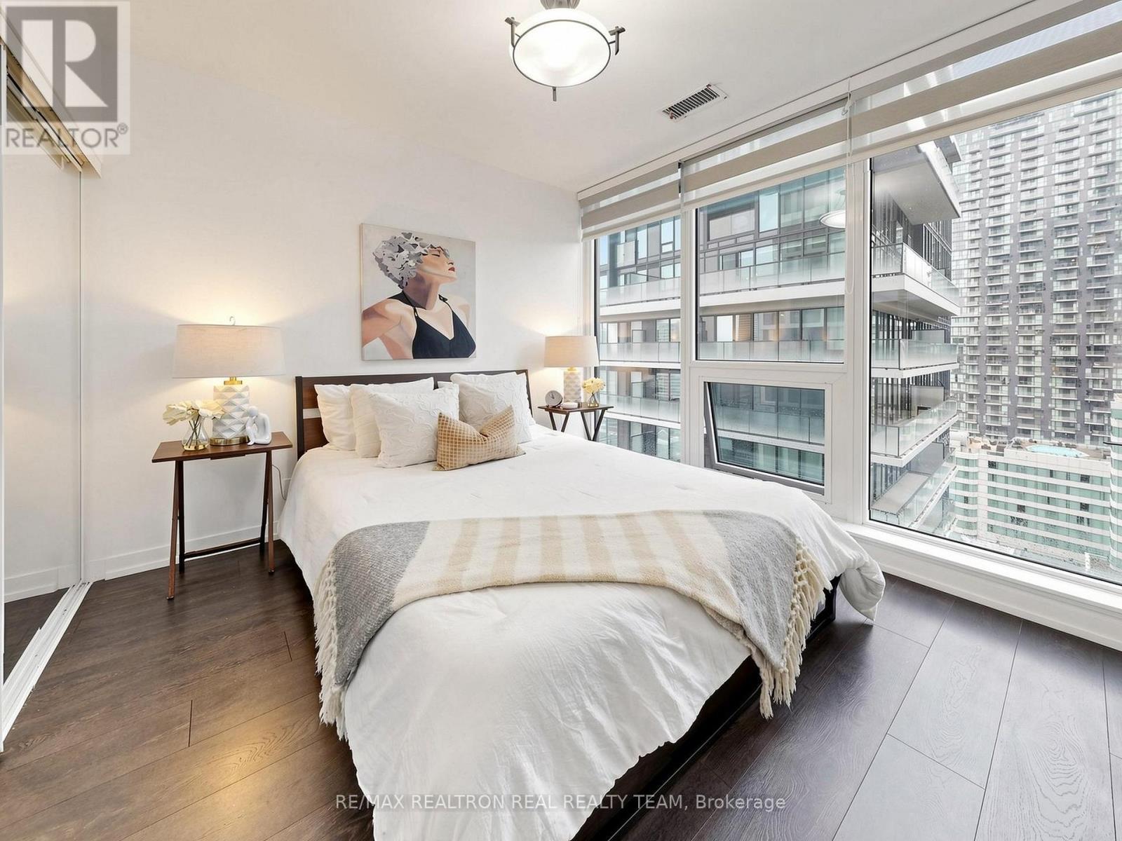 2807 - 55 Mercer Street, Toronto, ON - Indoor Photo Showing Bedroom