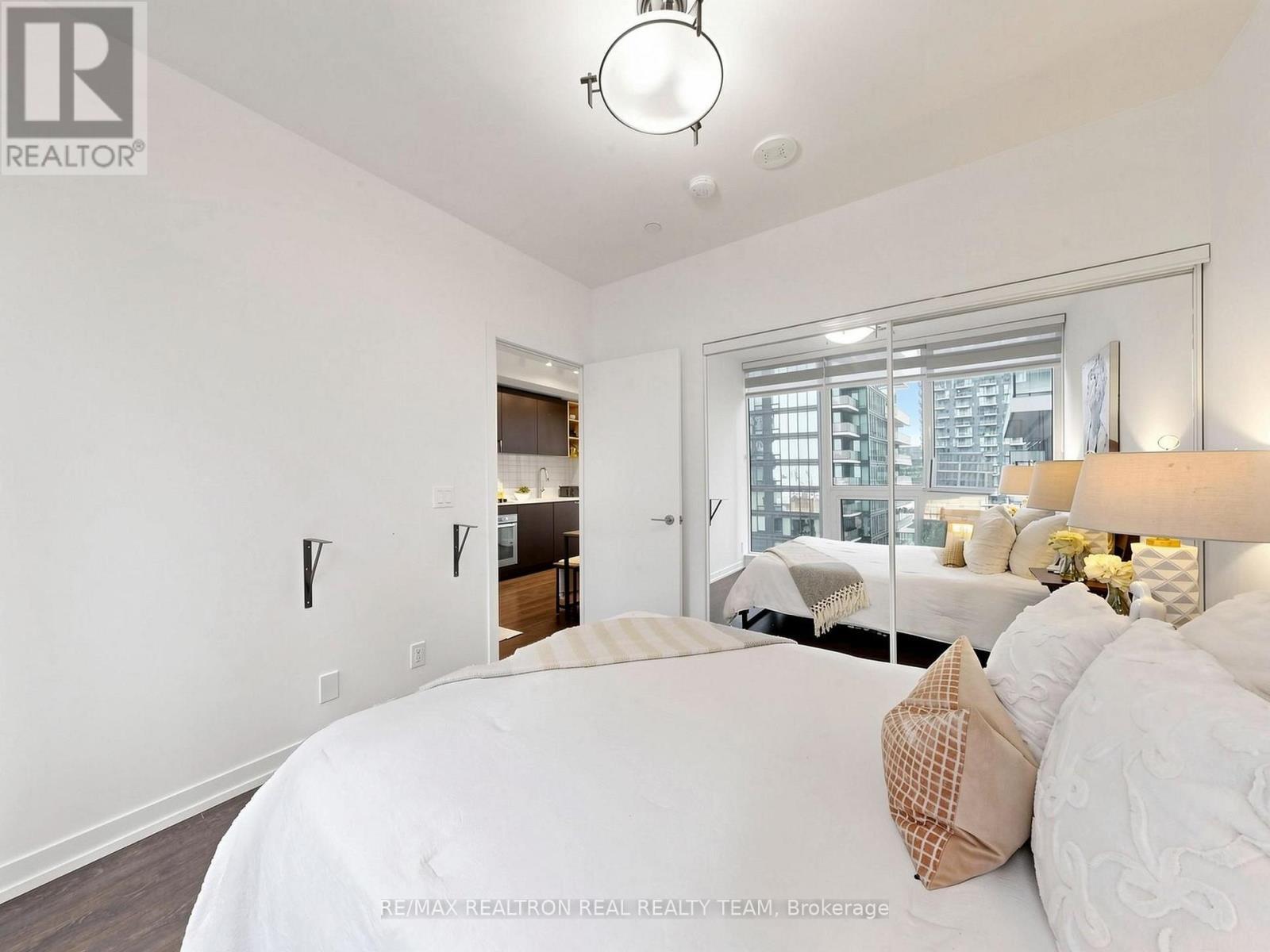 2807 - 55 Mercer Street, Toronto, ON - Indoor Photo Showing Bedroom