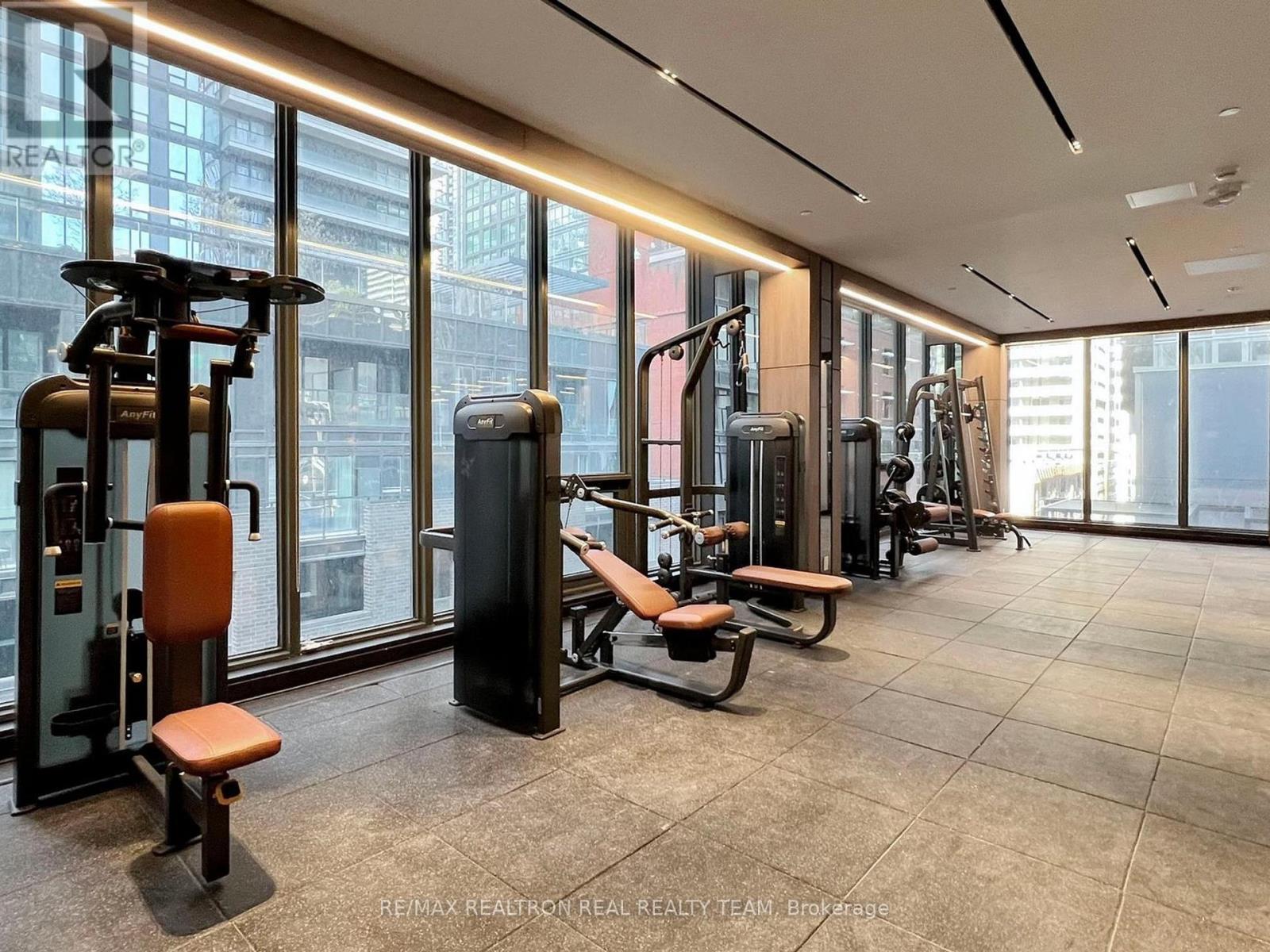 2807 - 55 Mercer Street, Toronto, ON - Indoor Photo Showing Gym Room