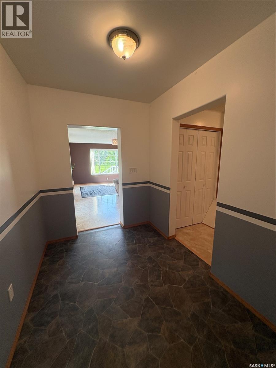 511 Road Avenue E, Langenburg, SK - Indoor Photo Showing Other Room