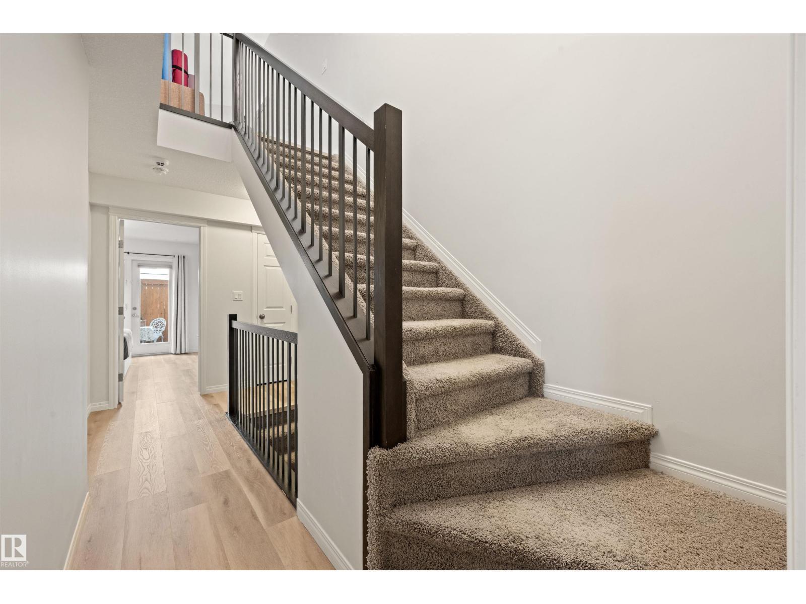12425 111 Av Nw, Edmonton, AB - Indoor Photo Showing Other Room