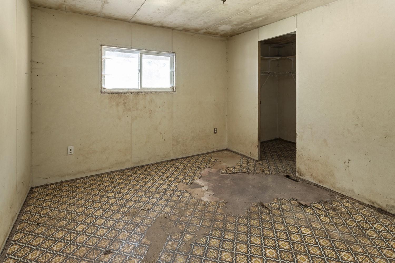 122 Silvercrest Road, Kitchener, BC - Indoor Photo Showing Other Room