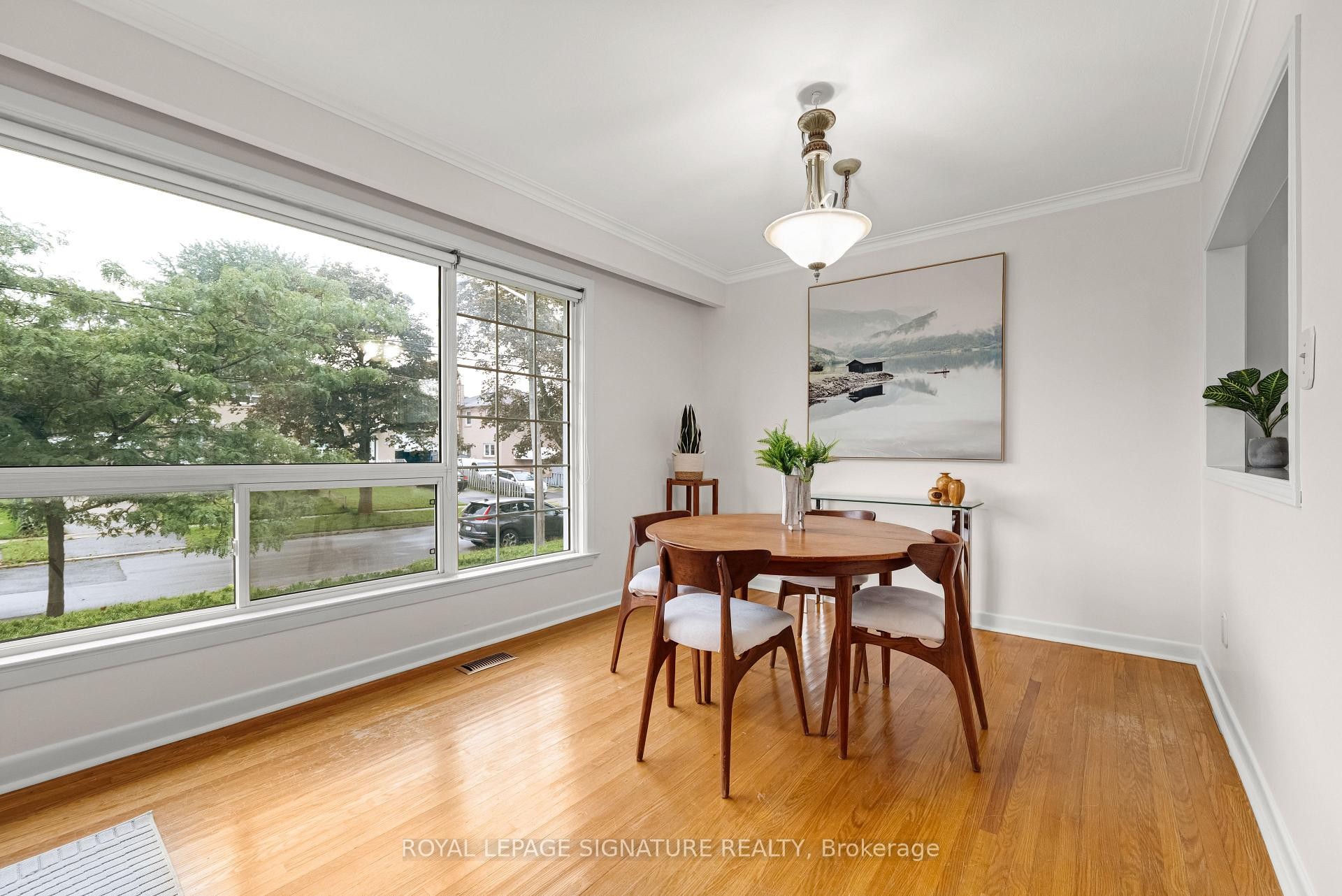 50 Celeste Drive, Toronto, ON - Indoor Photo Showing Other Room