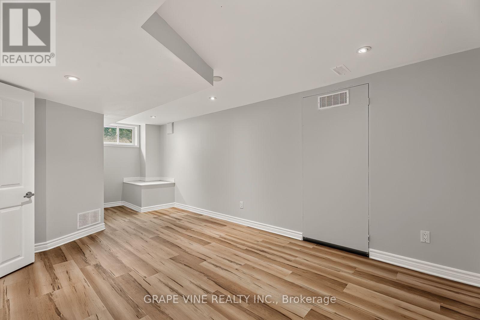 125 Norice Street, Ottawa, ON - Indoor Photo Showing Other Room