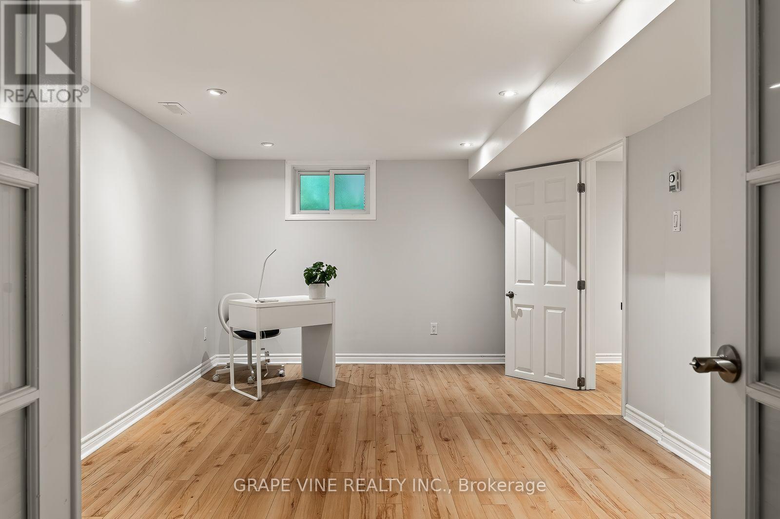 125 Norice Street, Ottawa, ON - Indoor