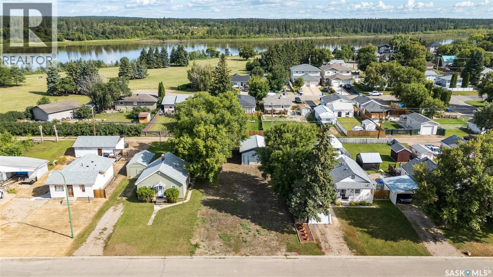 766 3Rd Street E, Prince Albert, SK