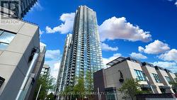 4510 - 11 BRUNEL COURT Toronto, ON M5V 3Y3