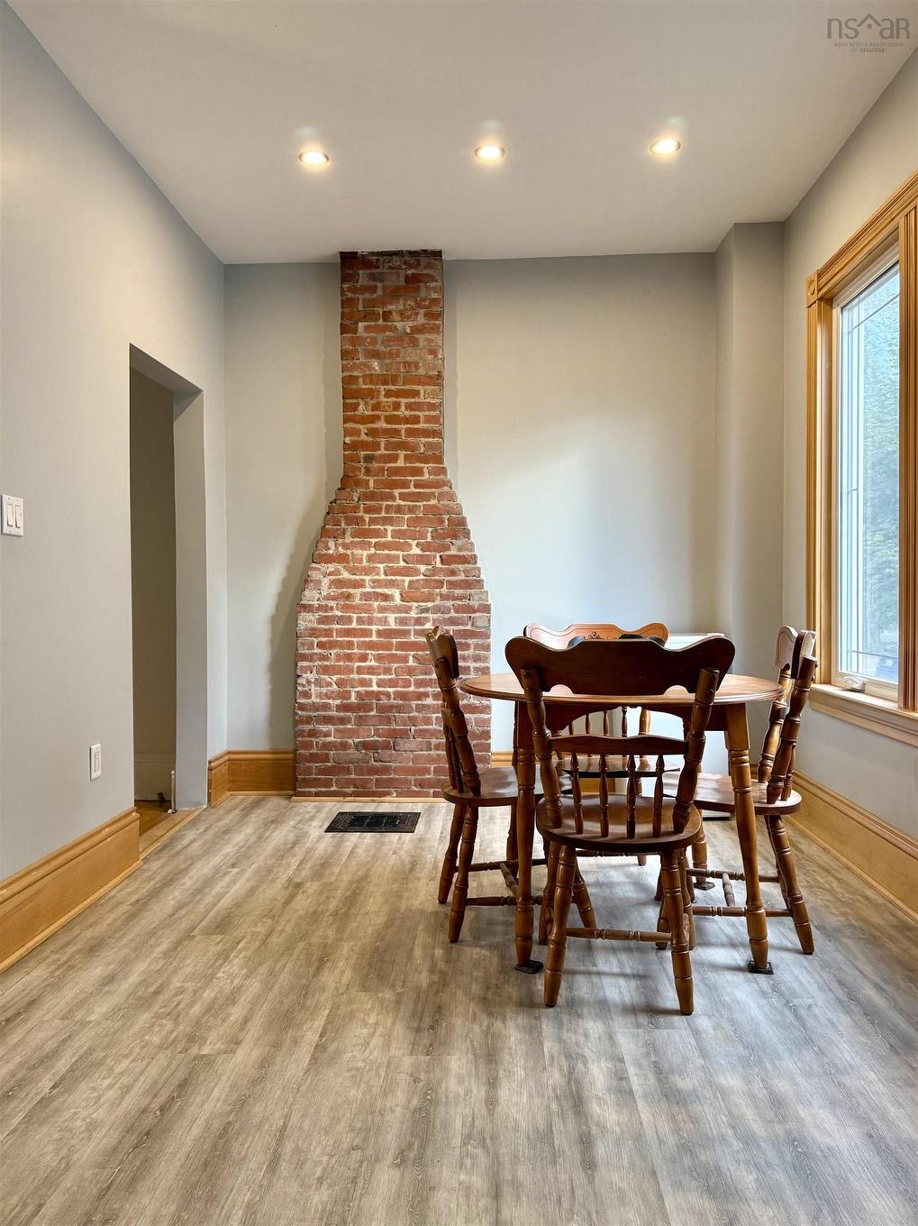 20 Agnew Street, Amherst, NS - Indoor Photo Showing Other Room