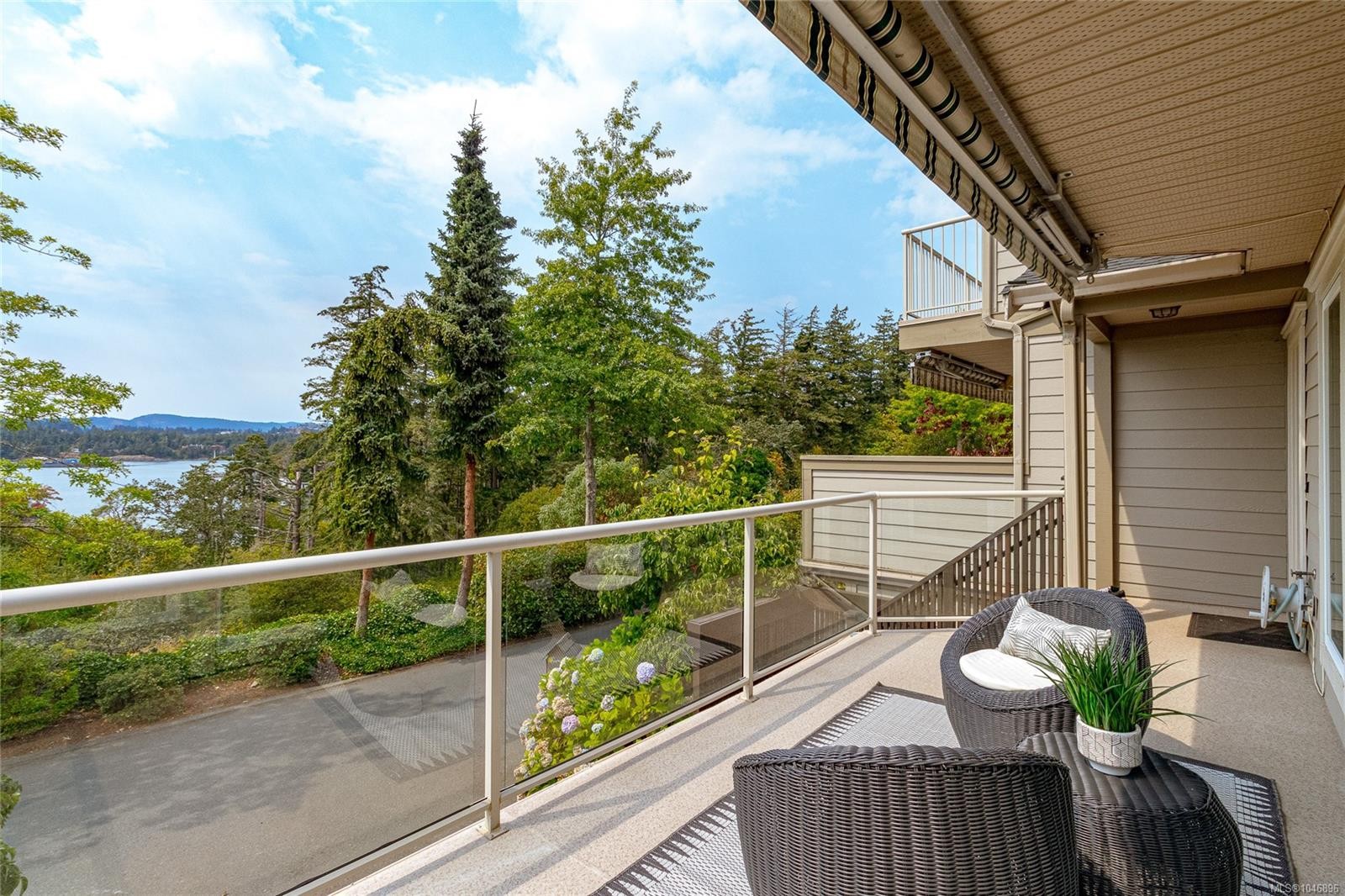 #23-118 Aldersmith Pl, View Royal, BC