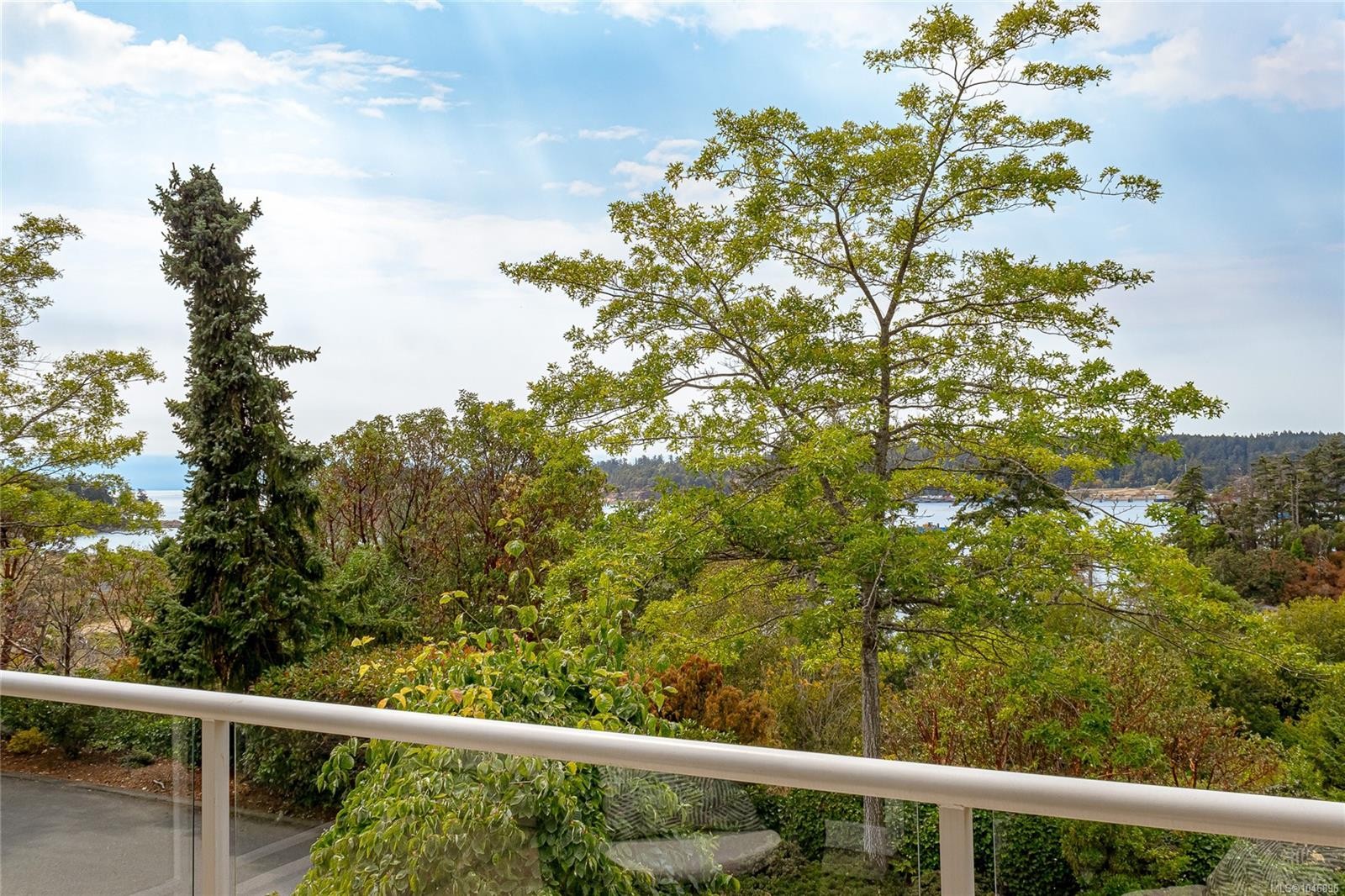 #23-118 Aldersmith Pl, View Royal, BC