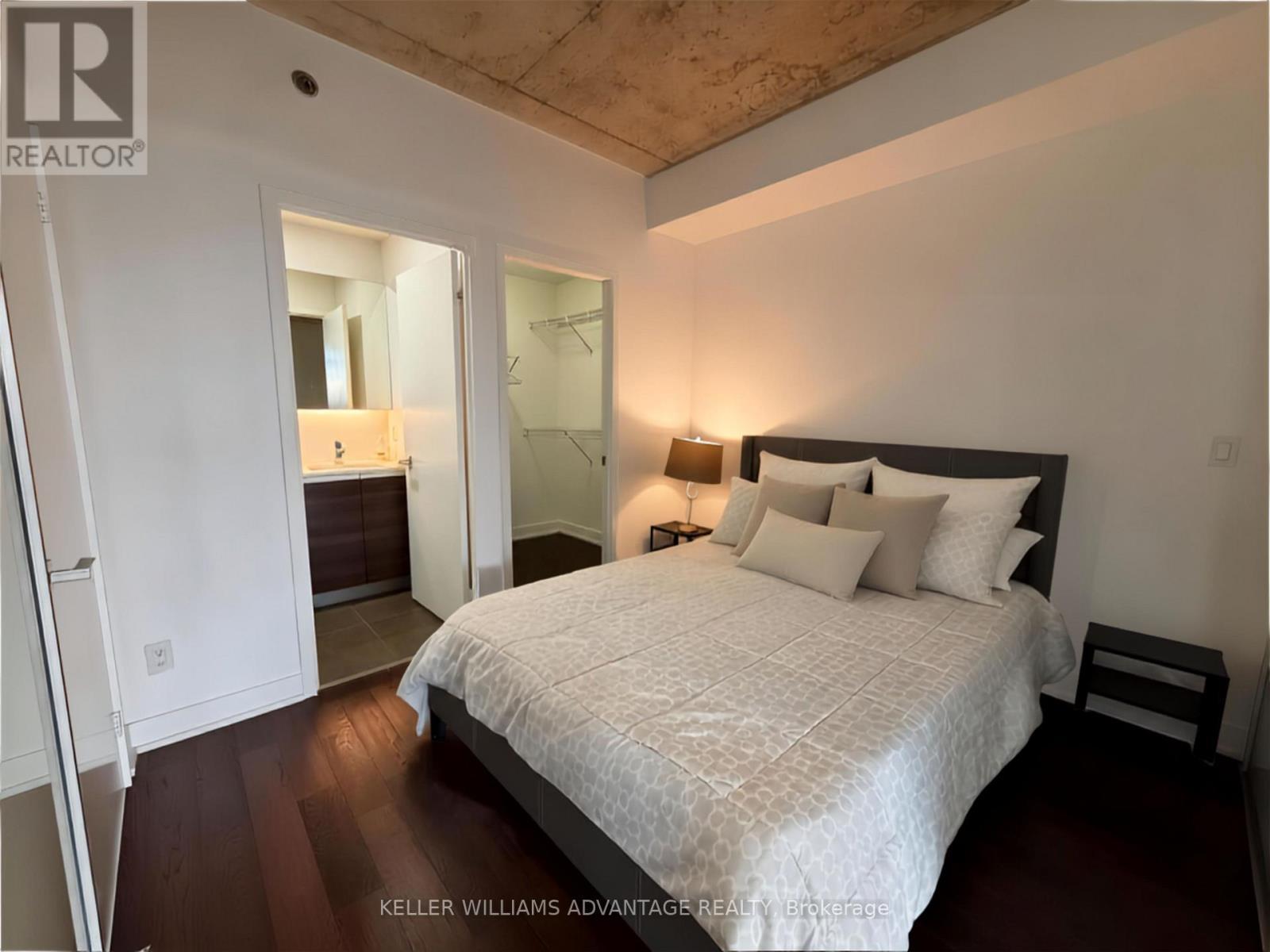 610 - 20 Minowan Miikan Lane, Toronto, ON - Indoor Photo Showing Bedroom