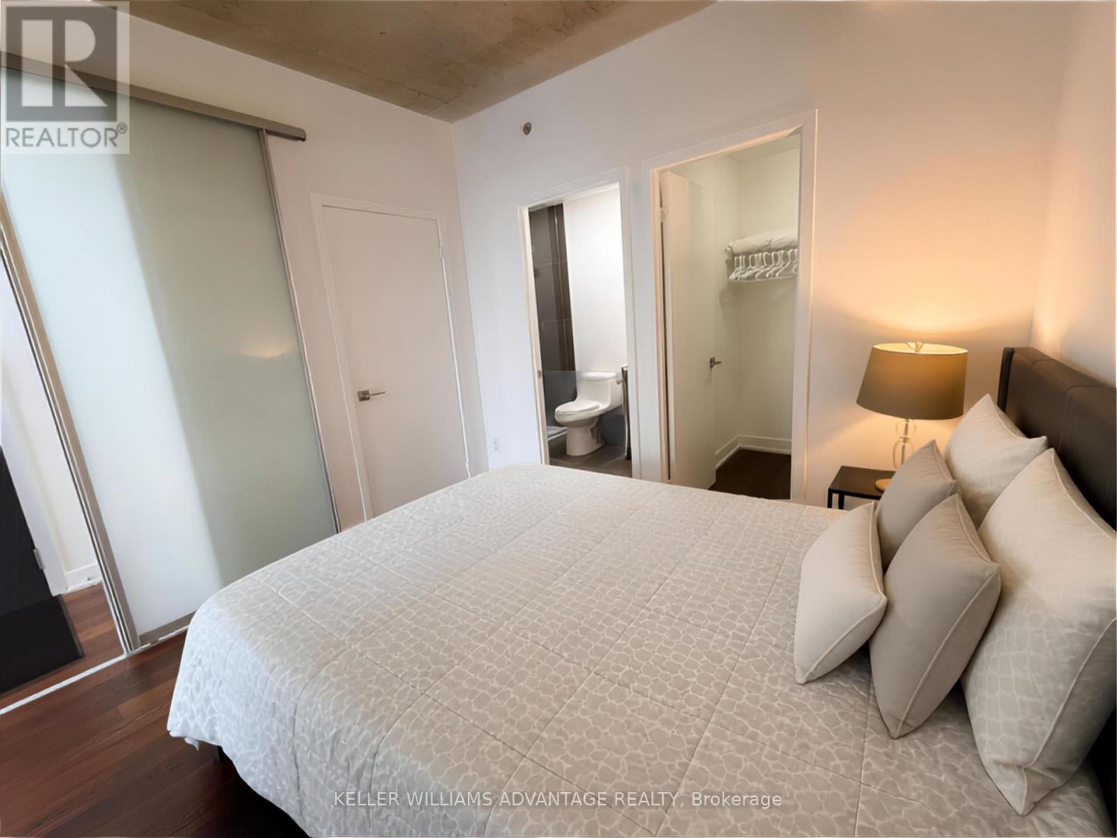 610 - 20 Minowan Miikan Lane, Toronto, ON - Indoor Photo Showing Bedroom