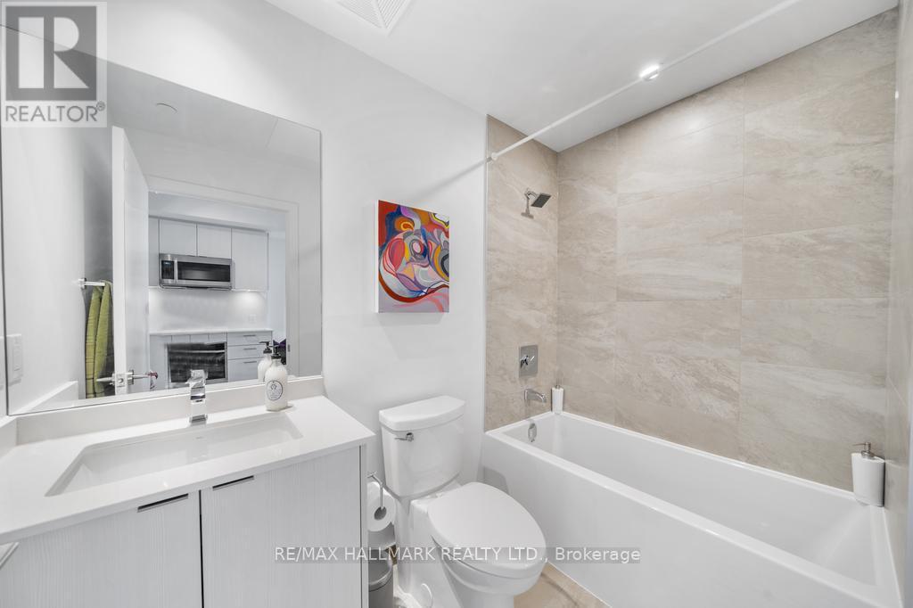 2907 - 1928 Lake Shore Boulevard W, Toronto, ON - Indoor Photo Showing Bathroom