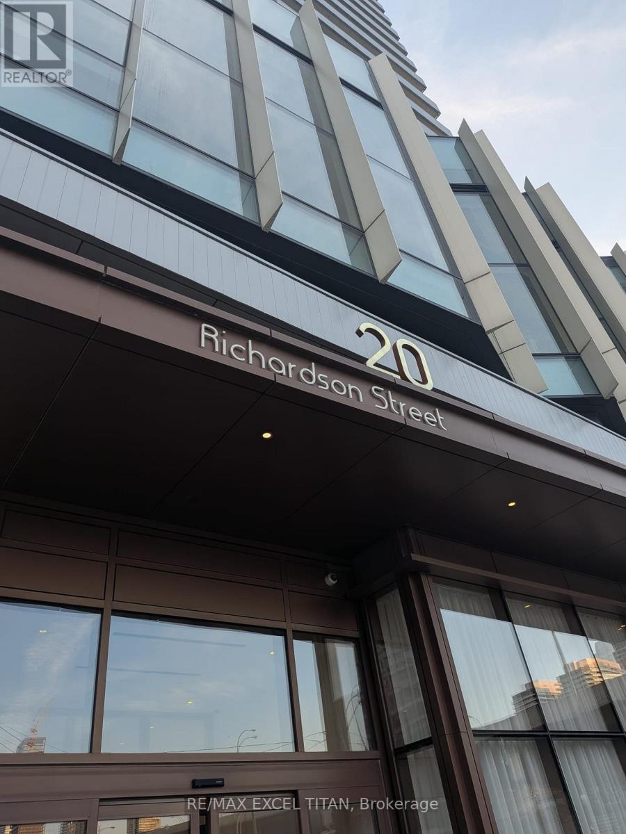 3101 - 20 Richardson Street E, Toronto, ON - Outdoor
