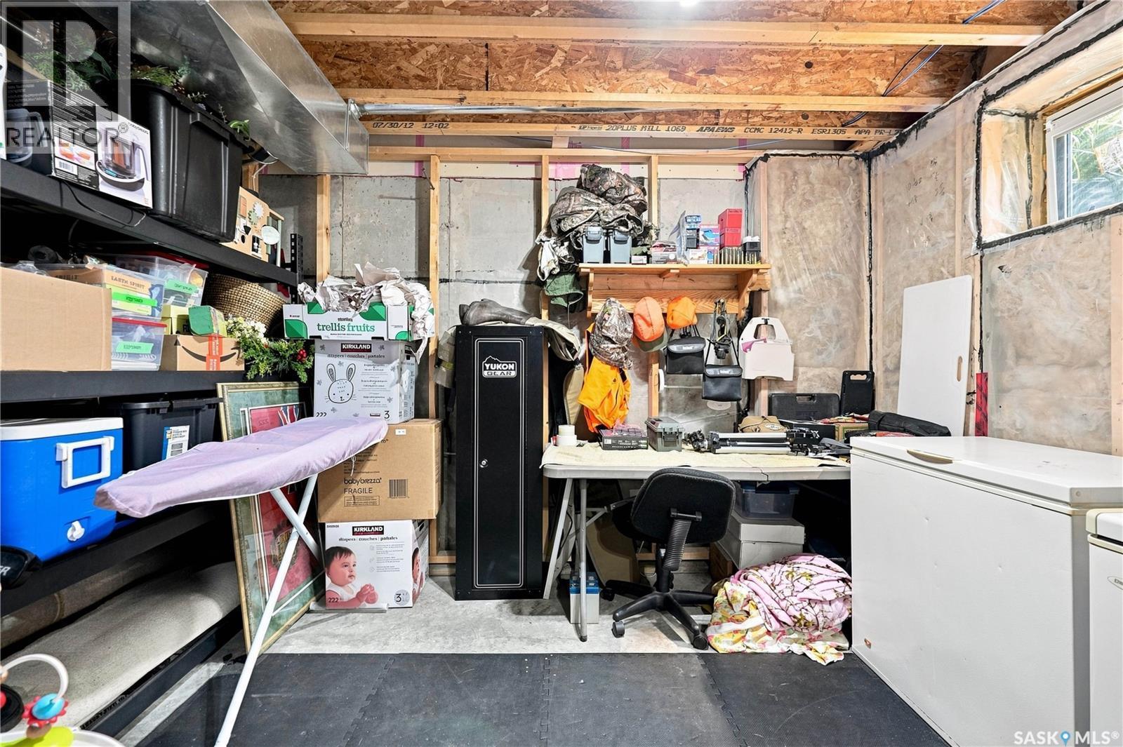 4409 Green Poplar Lane E, Regina, SK - Indoor