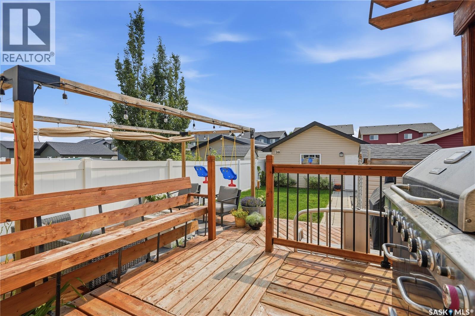 4409 Green Poplar Lane E, Regina, SK - Outdoor With Deck Patio Veranda With Exterior