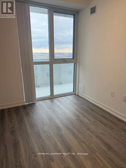 2212 - 8 Interchange Way, Vaughan, ON - Indoor Photo Showing Other Room