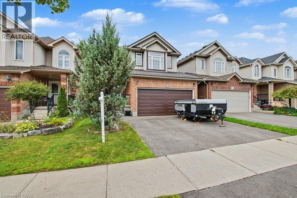 568 Robert Ferrie Drive, Kitchener, ON - Outdoor With Facade