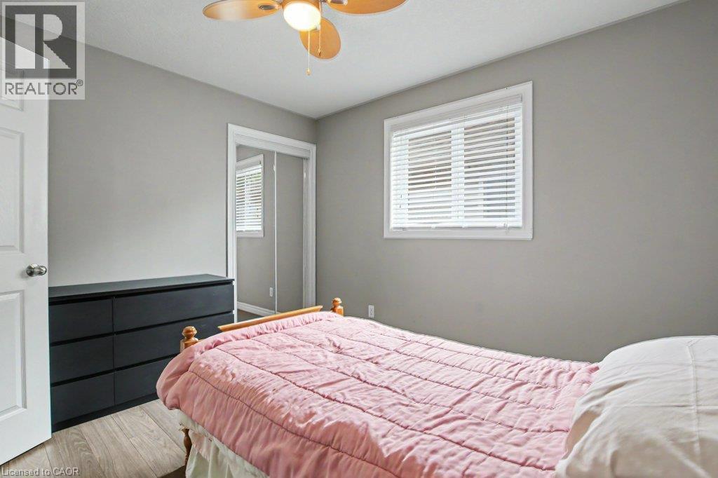 568 Robert Ferrie Drive, Kitchener, ON - Indoor Photo Showing Bedroom