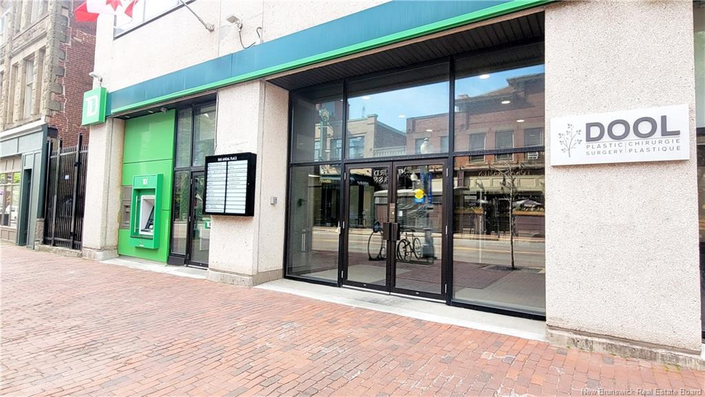 803-860 Main St, Moncton, NB