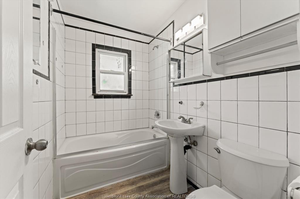 3672 Morris Drive, Windsor, ON