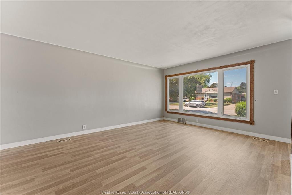 3672 Morris Drive, Windsor, ON