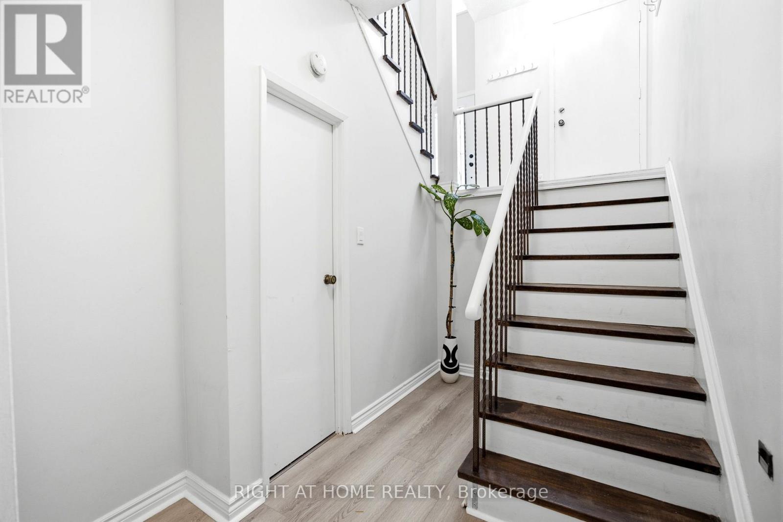 4141 Trellis Crescent, Mississauga, ON - Indoor Photo Showing Other Room