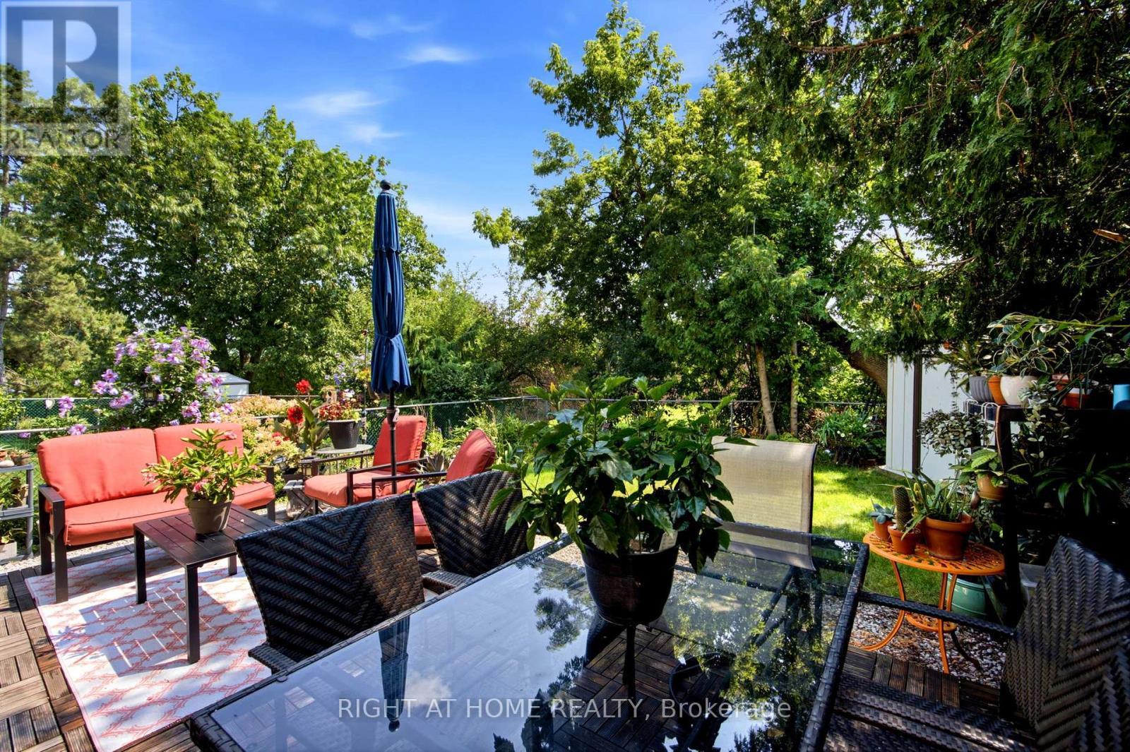 4141 Trellis Crescent, Mississauga, ON - Outdoor