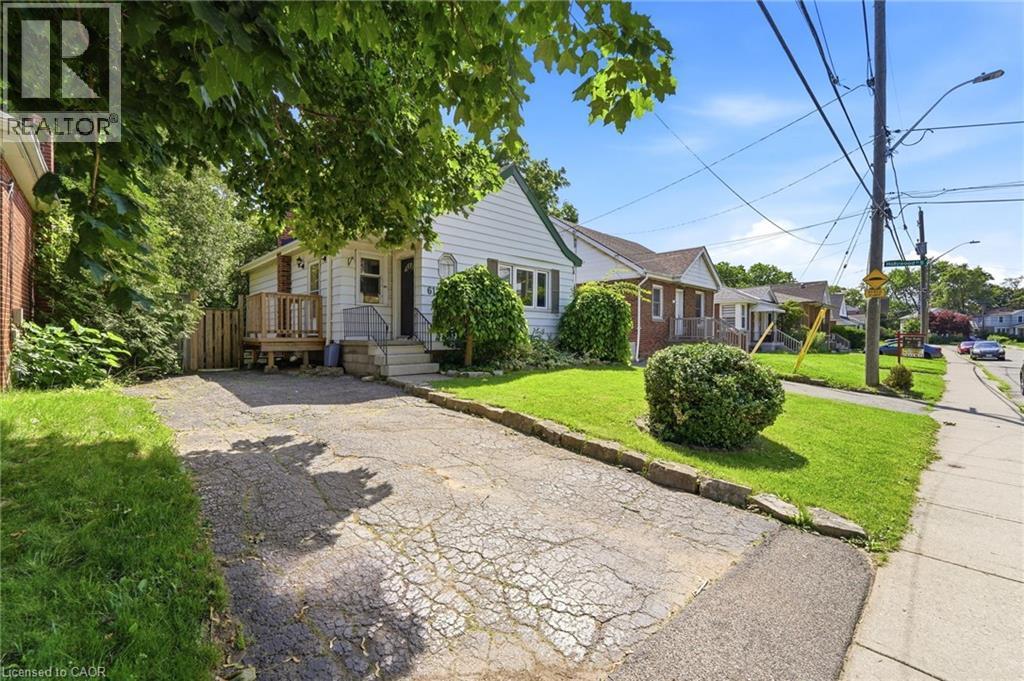 61 Glenmount Avenue, Hamilton, ON - Outdoor
