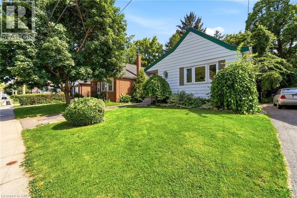 61 Glenmount Avenue, Hamilton, ON - Outdoor