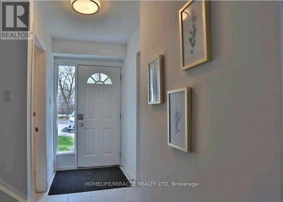 38 - 32 Mowat Boulevard, Kitchener, ON - Indoor Photo Showing Other Room