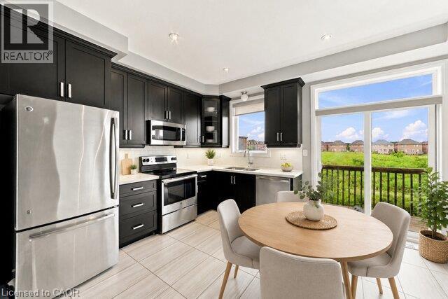 Virtually Staged - 1169 Garner Road E Unit# 86, Hamilton, ON - Indoor