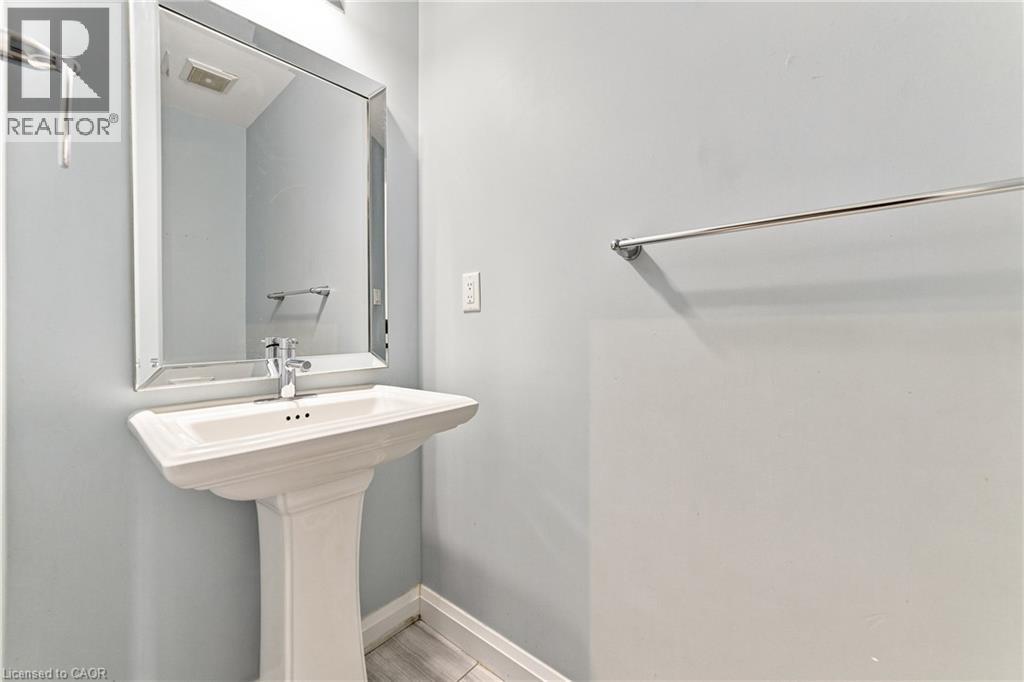1169 Garner Road E Unit# 86, Hamilton, ON - Indoor Photo Showing Bathroom