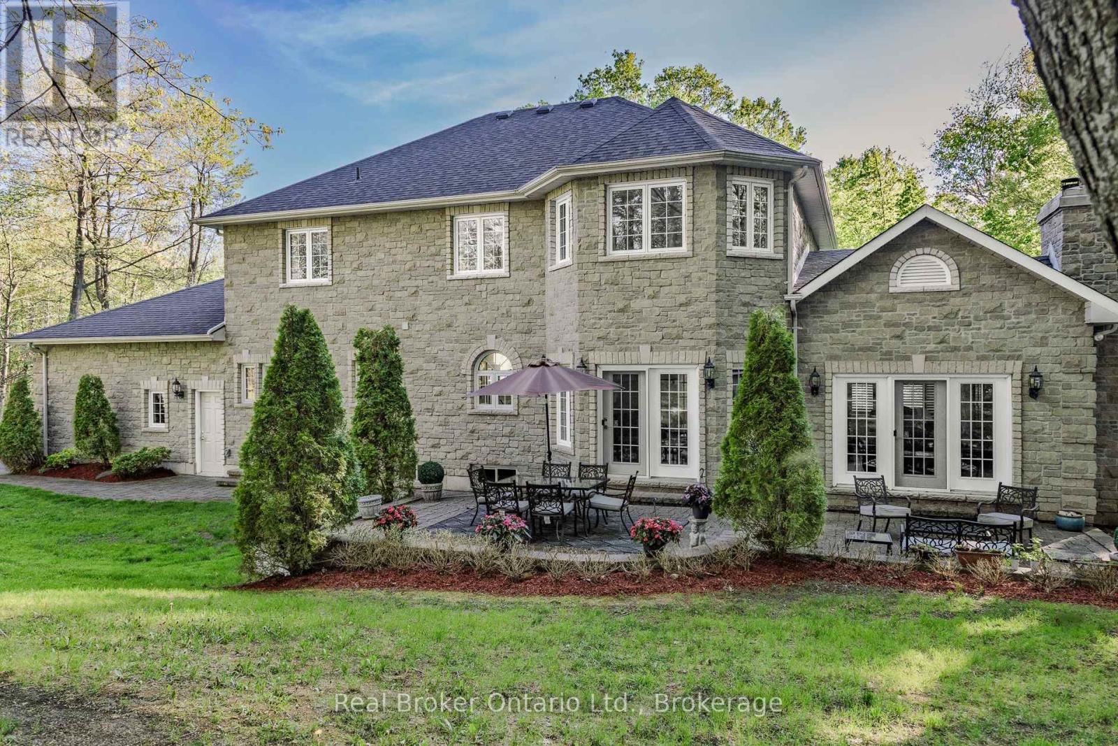 9 Paige Court, Hamilton Township, ON - Outdoor