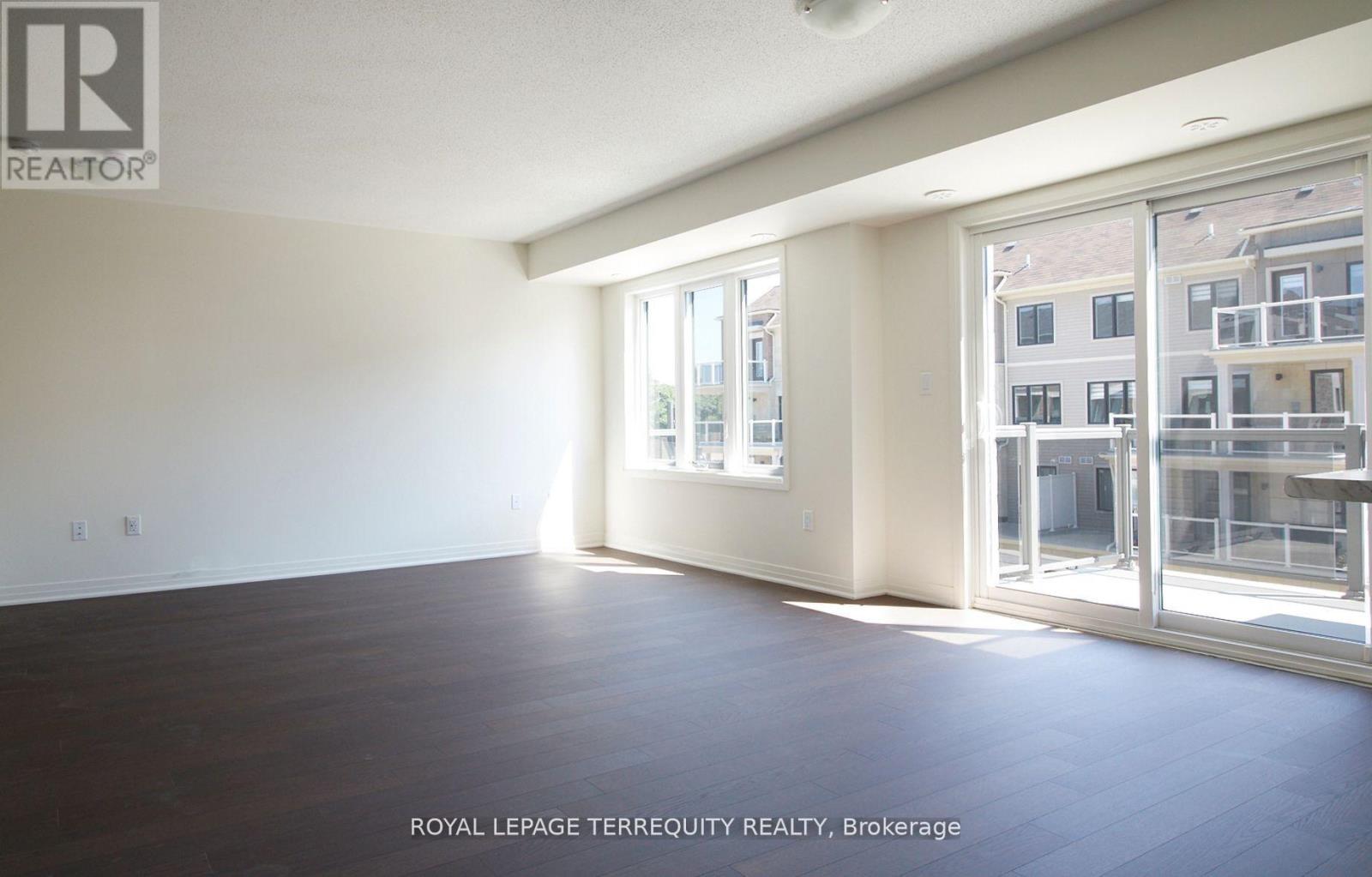 8D Lookout Drive, Clarington, ON - Indoor Photo Showing Other Room
