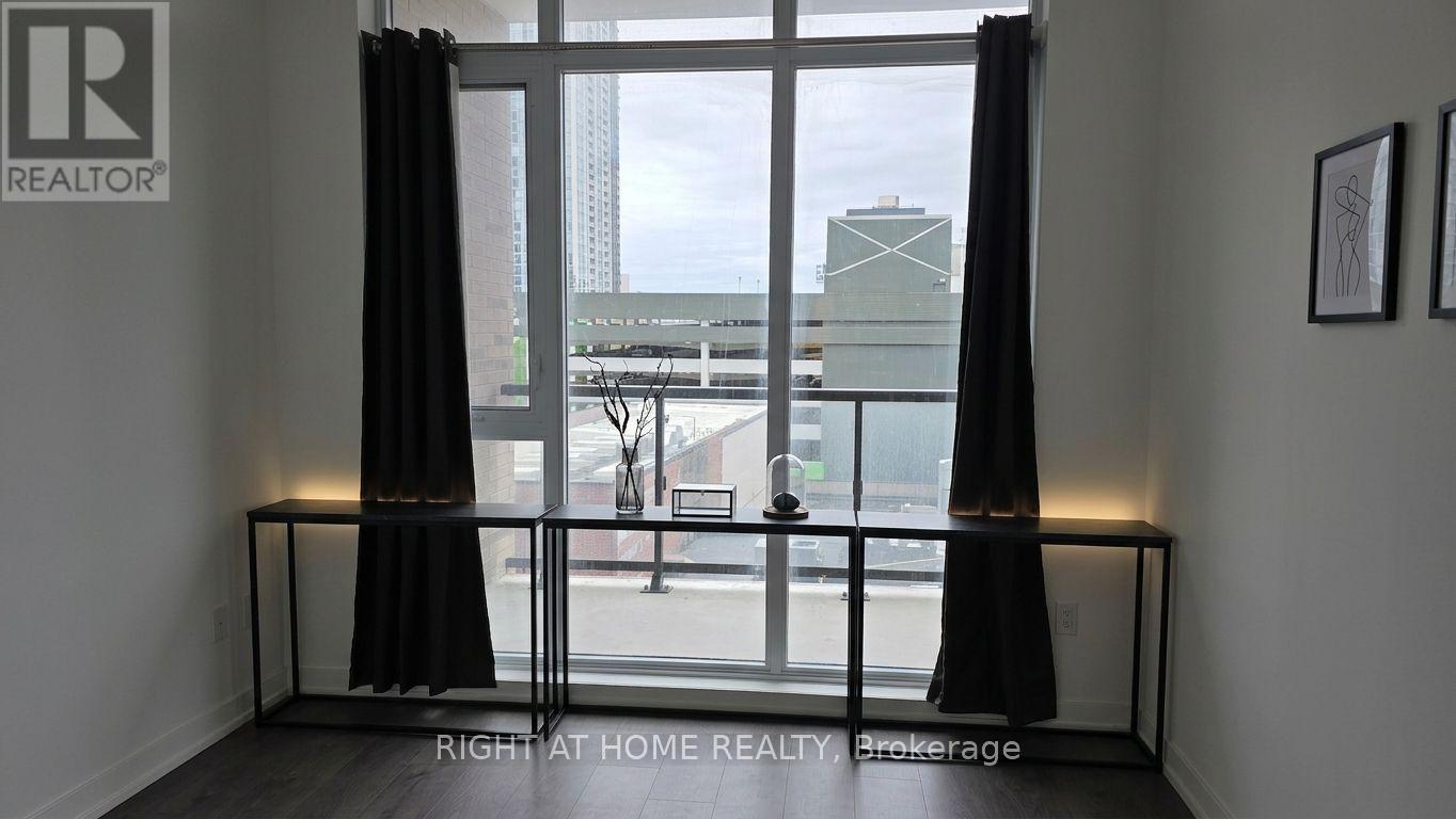 412 - 55 Duke Street W, Kitchener, ON - Indoor Photo Showing Other Room