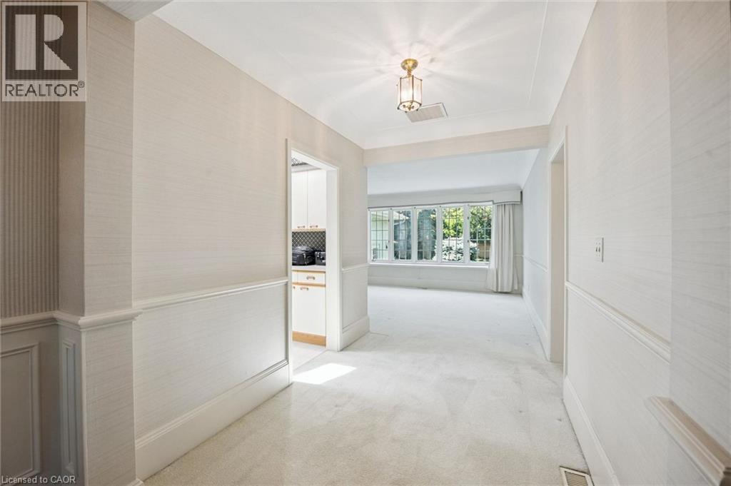 138 Appleby Place, Burlington, ON - Indoor Photo Showing Other Room