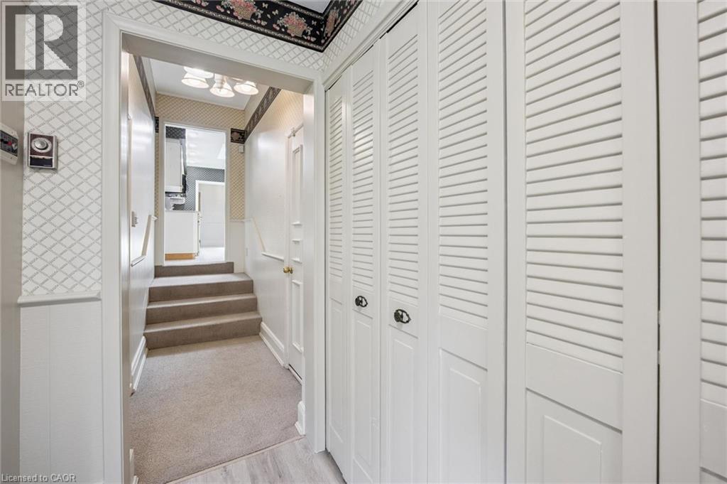 138 Appleby Place, Burlington, ON - Indoor Photo Showing Other Room