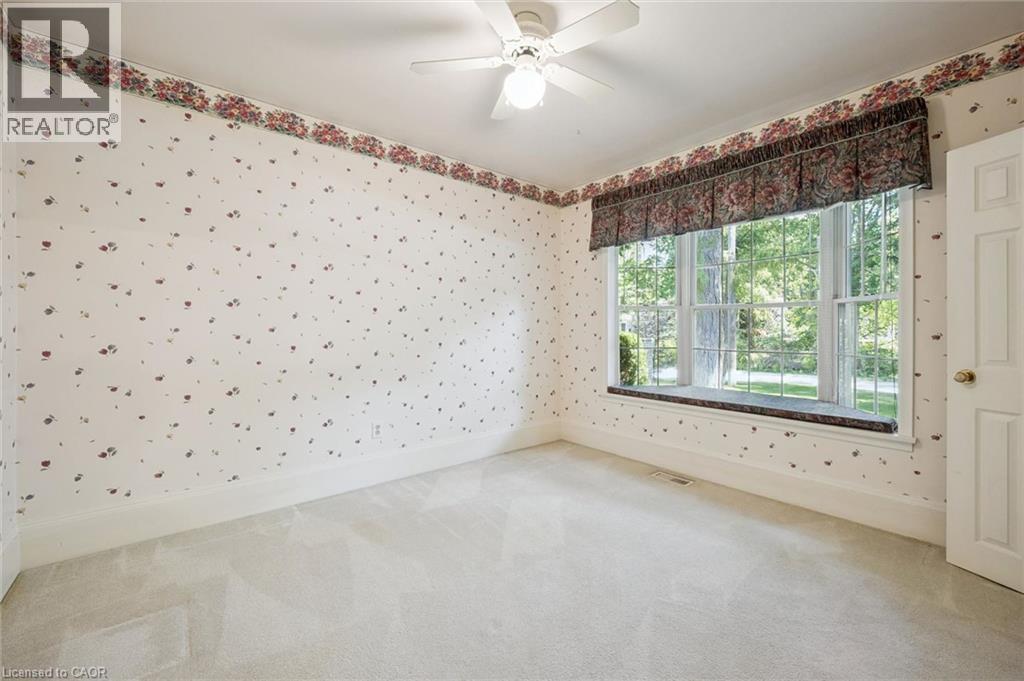 138 Appleby Place, Burlington, ON - Indoor Photo Showing Other Room