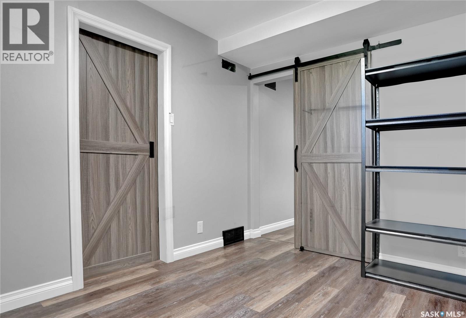 1119 Elgin Avenue, Moose Jaw, SK - Indoor Photo Showing Other Room